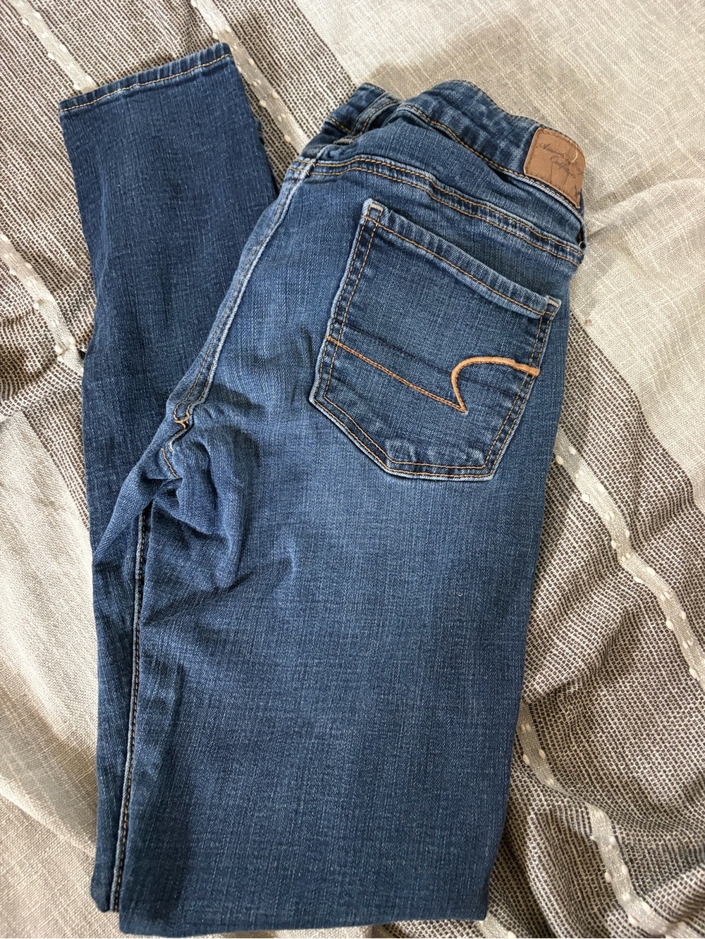 American Eagle Skinny Dark Blue Women's Jeans size 4